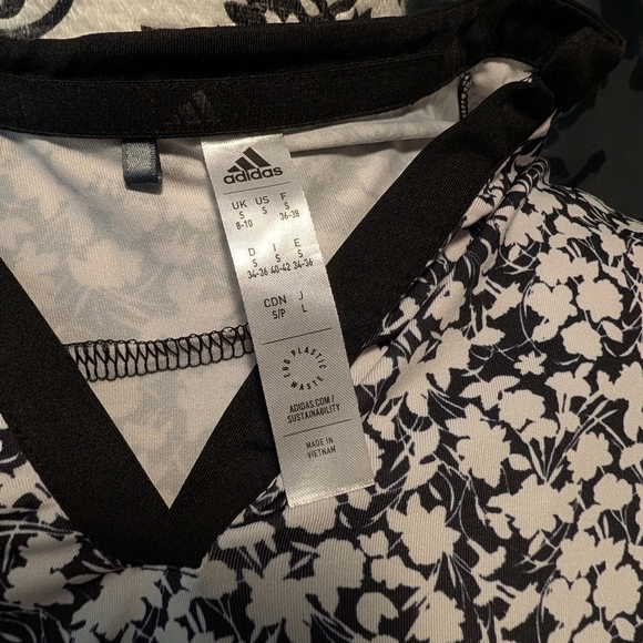 Adidas Black and White Floral V Neck Ringer Polo Athletic Golf Tee - Picture 2 of 3